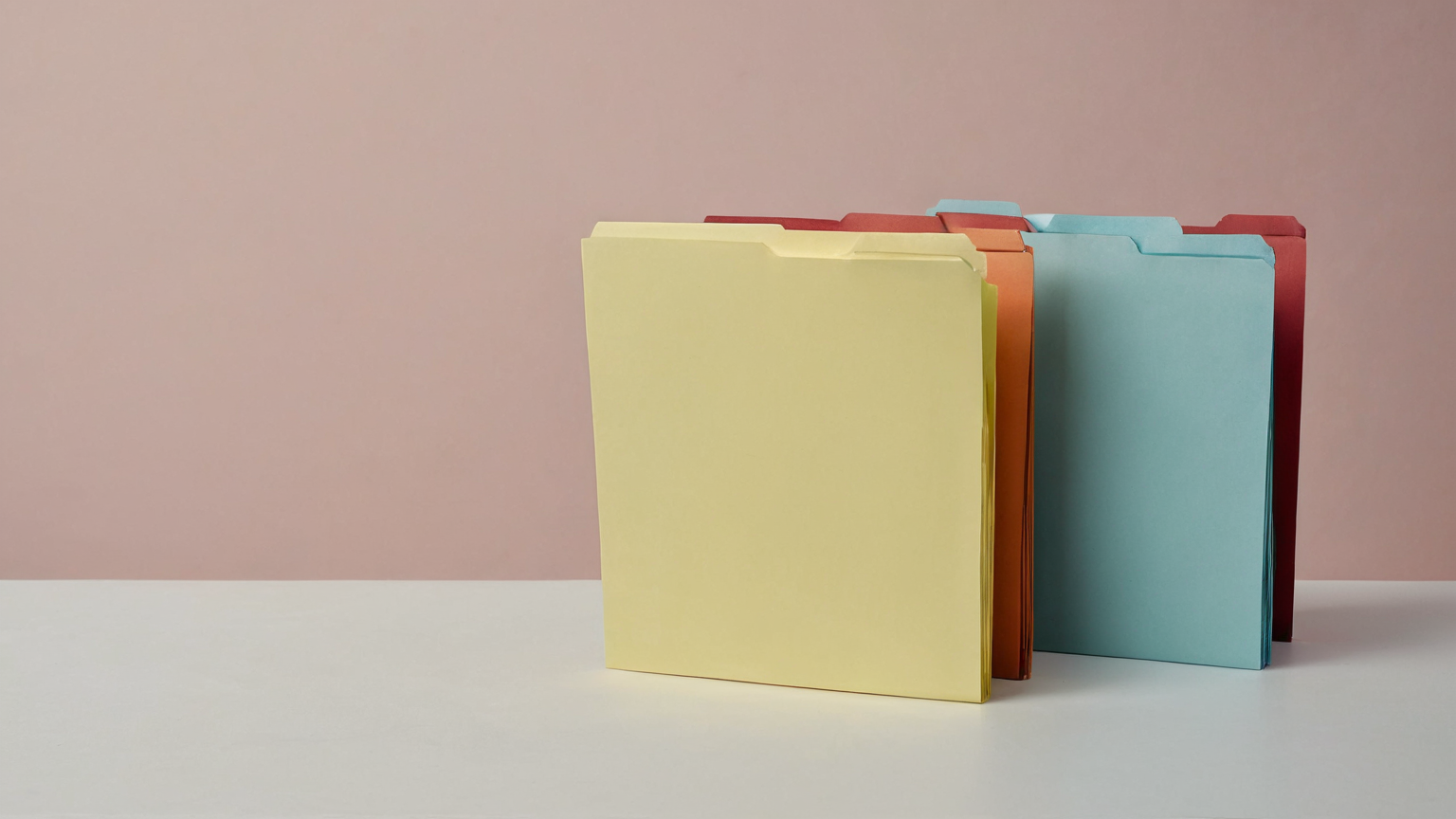 Privacy-safe color-coded evidence folders